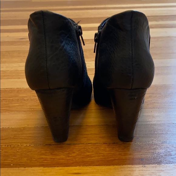 Black booties - Picture 6 of 10